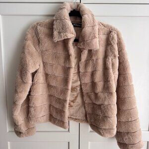 Faux Fur Soft Coat - Cropped Jacket